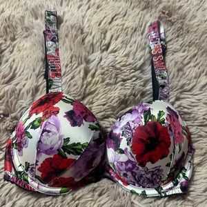 Victoria Secret Bombshell Bra